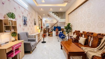 Đối diện Bv175 - 79M² - 4 Tầng - Hẻm Xe Hơi - Nguyễn Văn Công