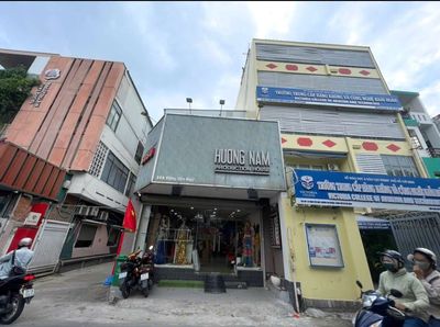 **cho thuê góc 2 mặt tiền đặng văn ngữ – phú nhuận**