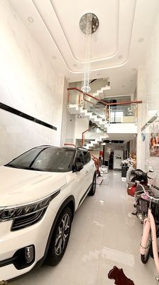 Đối diện Mercedes - 52M² - 5 Tầng - Hẻm Xe Hơi - Quang Trung