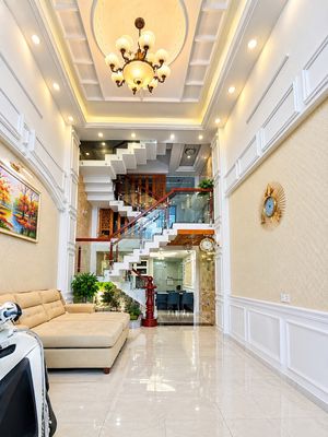 Gần Cv Làng Hoa - 58M² - 5 Tầng - Hẻm Xe Hơi 8m - Nguyễn Văn Khối
