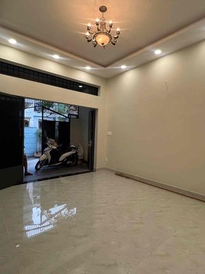 Share mặt bằng làm đẹp bình thạnh free nước điện không phí dịch vụ