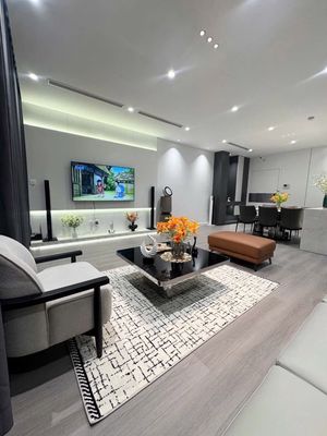 Bán căn hộ Iris Garden 136m2, 3PN, view hồ Mỹ Đình