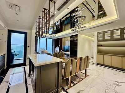 Bán căn hộ The Matrix One 114m2 full nội thất