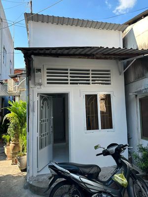Nhà cho thuê 1tr100 Hẻm 5 Bùi Thị Xuân