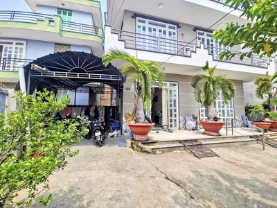 Bán nhà hẻm chợ 57, 123.8m2, 4PN, giá 3.3 tỷ