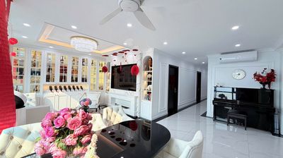 Bán căn hộ Goldmark City 4PN 160m2 Full nội thất