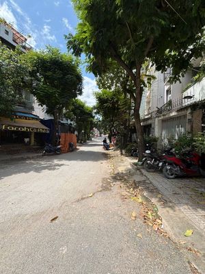 Bán đất tặng nhà Đặng Thùy Trâm, Bình Thạnh, 10 tỷ