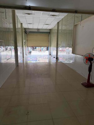 cho thuê nhà mặt tiền đường chính phan văn hớn bà điểm ,Hóc Môn