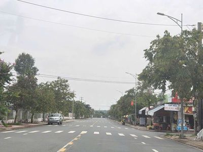 bán đất đg ô bàn cờ trảng cát hắc dịch, phú mỹ dt:6x27 giá 1.550ty