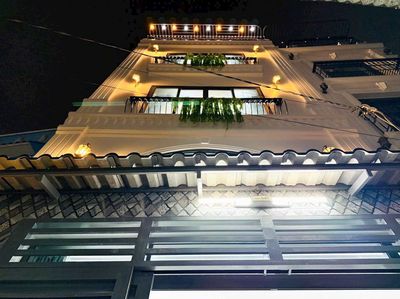 Cho Thuê Nhà Đẹp Full NT Quang Trung Phường 8 Gò Vấp-3 Lầu ST-2PN3WC