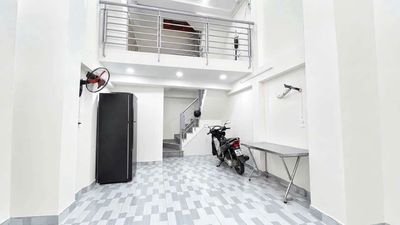 Nhà thuê full nội thất, hẻm HOÀNG SA, TRẦN VĂN ĐANG. 4 tầng, 3pn 3wc