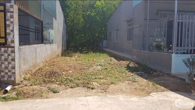 Chưa tơi 1 tỷ sở hữu đât nền 100m2 KDC , đường Lê Thị Hà , Hóc Môn.