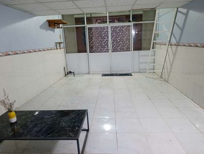 Nhà hẻm 6m