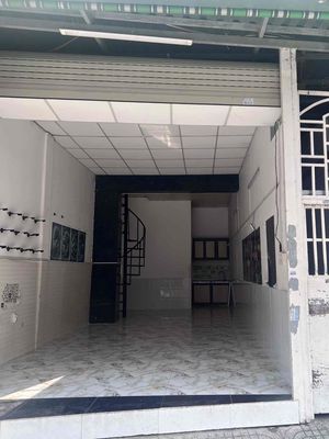 Cho thuê mbkd 1 trệt 1 lửng ngay mặt tiền đường