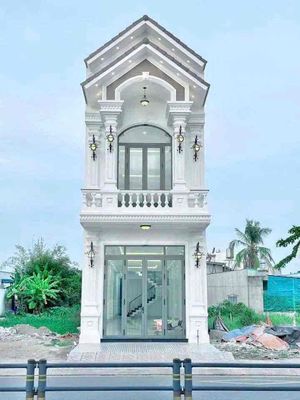 Cho thuê nhà 1 trệt 1 lầu ,mặt tiền trần hoàng na , cần thơ -35triệu