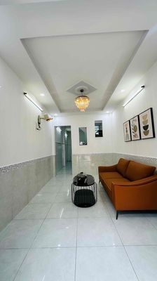 nhà lầu 2pn gần bình triệu. bình lợi. quốc lộ 13. hiệp bình phước