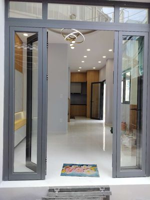 Nhà mới, gần văn phòng đăng ký đất đai