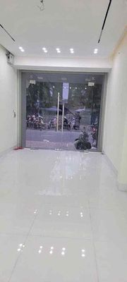 Nhà Mặt Tiền 6PN,6WC, 4x23m, Trường Chinh, P14, Tân Bình