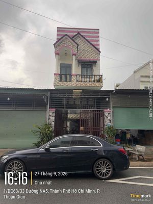 cần bán căn nhà 1 trệt 2 lầu kdc vietsing dt 100m2