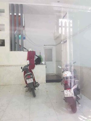 Nhà 3 tầng đường THẠNH LỘC 17 phường THẠNH LỘC Q12, Dt 60m2 Hẻm 6m