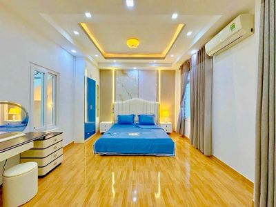 Hẻm xe hơi phùng văn cung 4 tầng - 4pn - cho thuê hơn 60tr/tháng