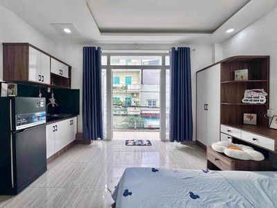 Chính chủ cho thuê studio ban công cực đẹp ngay bình thạnh