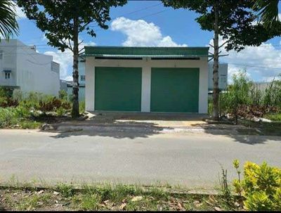 Cho thuê kho chứa hàng 200m2 trục chính kdc phú an lộ thông thoáng 12t