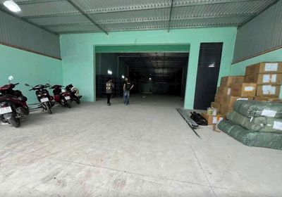 Cho thuê kho xưởng 400m2 (12 33) bà điểm.hóc môn, gần bx an sương