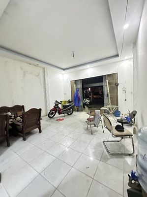 Mặt tiền kinh doanh lê đình kỵ – chủ hạ 300 triệu