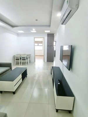 Chính chủ bán căn chung cư 2PN, 2VS, giá 3.3 tỷ