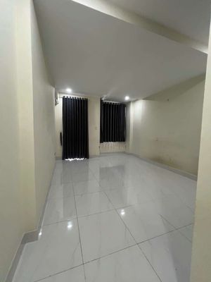Cần bán gấp nhà.P ĐHT Đường NVQ. DT 4x22 .1trệt 1lầu 3pn 2wcGiá 6tỷ2 — ảnh 1