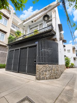 Nhà đẹp 5x13, hẻm xe hơi Trần Bình Trọng — ảnh 1