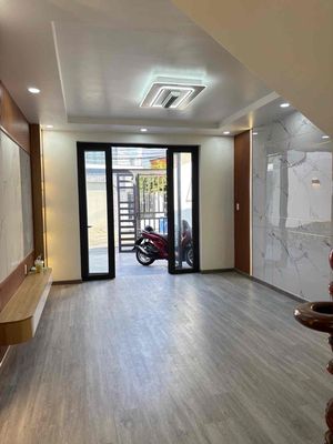 Siêu phẩm nhà 2 tầng - mặt tiền đường bình nhâm 79 80 m2 nhỉnh 4 t