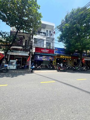 Nhà MT dũng sĩ thanh khê 3 tầng 3 mê vị trí kinh doanh 10m5 CĐ TM