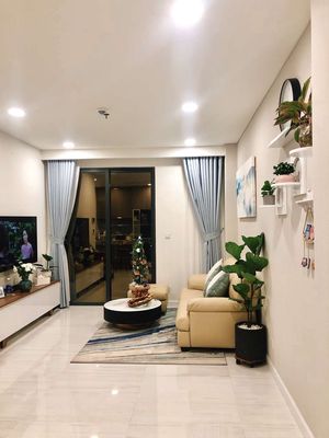 Bán căn hộ 2PN 80m2 Full nội thất tại EverRich Q5