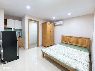 Chdv full nội thất - thang máy - ngay huỳnh văn bánh — ảnh 1