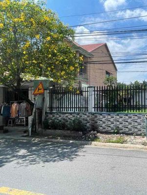 BÁN LÔ ĐẤT NGANG 8m Mặt Tiền Đường Lồ Ô - Đông Hoà Tp HCM
