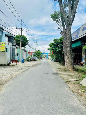 Đất Rẻ củ chi