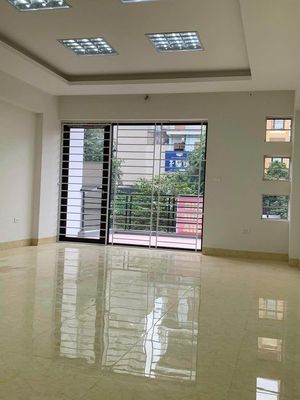 nhà ngõ 157 pháo đài láng 100m x5T ô tô đỗ cửa