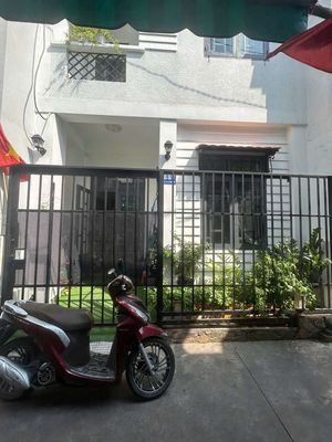 Hiếm Tân Bình - Ngang 5m - 50m2 - 3 tầng - Nhà còn mới - 5 tỷ