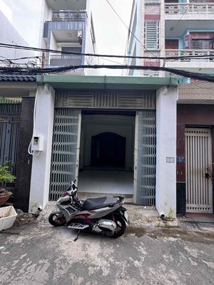 Cho thuê nhà mới hẻm 84/ đường bùi quang là p12 gò vấp