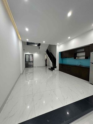 Cho thuê nhà nguyên căn 6 phòng ngủ