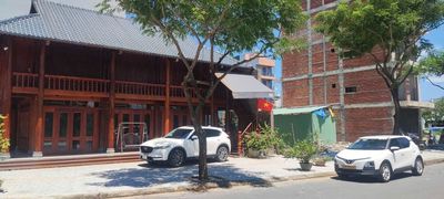 Nhà gỗ cho thuê mở quán cafe, trà sữa, bánh ngọt