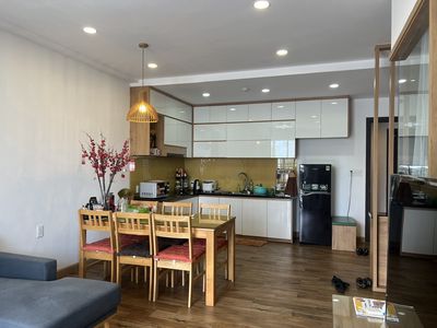 Cần bán căn hộ Sunrise City 2 phòng ngủ giá 5,8 tỷ