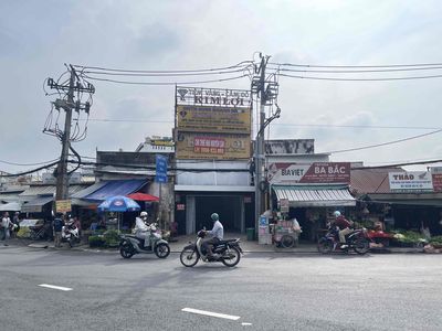 Cho thuê nhà mặt tiền gần Suối Tiên , gần bệnh biện Ung Bướu .