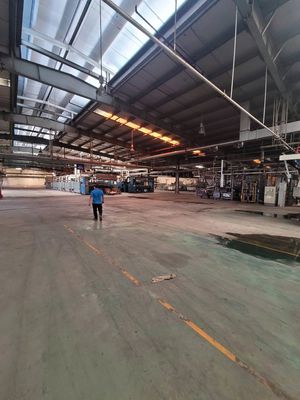 Cho thuê kho xưởng 210 triệu 1.300m, mặt tiền Phan Văn Hớn , Quận 12