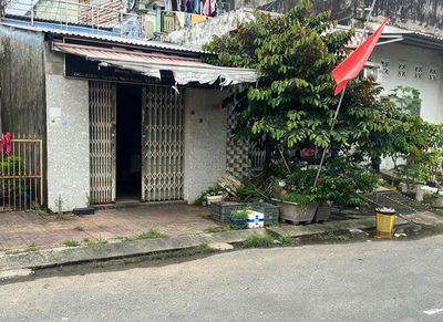 Cần bán nhanh nhà gần chợ p8