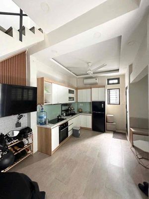 Nguyên căn full NT hẻm Phan Đình Phùng, 2pn 2wc ( 1trệt 1lầu )