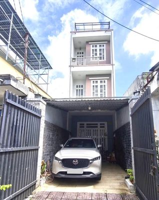 Nhà 1 trệt 2 lầu Phước Bình Q9 giá 9.9 tỷ
