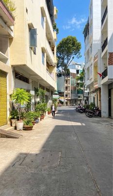 Nhà 39m² 6 tầng 10PN Quận 11, Hẻm xe tải, 9 Tỷ